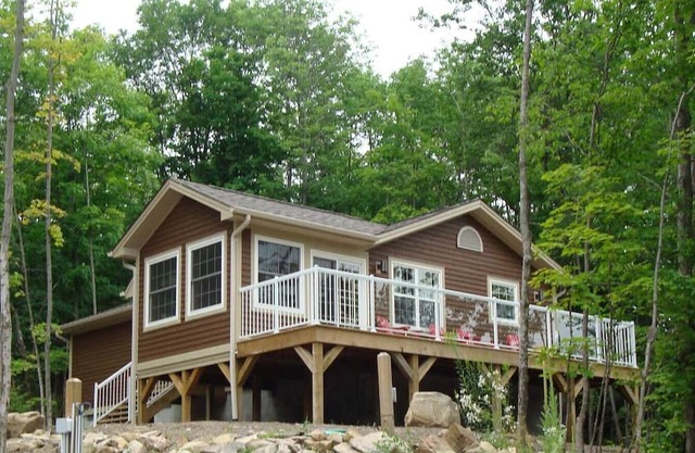 3 Bedroom Cottage on Lake of Bays