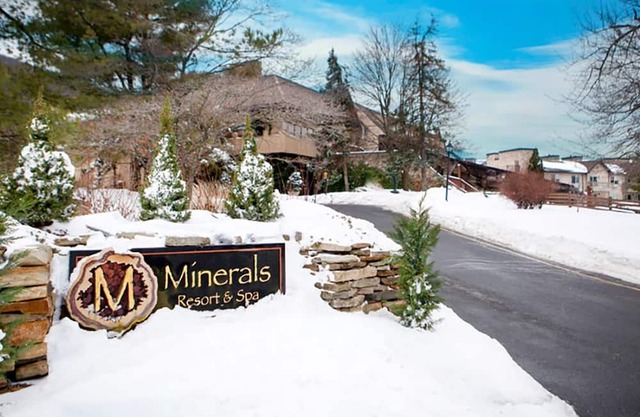 New condo:Mineral Spa Mt Creek