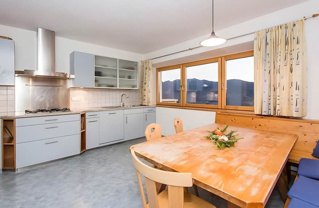 Apartment 'Zolerhof Anemone' with Mountain View, Shared Terrace and Wi-Fi