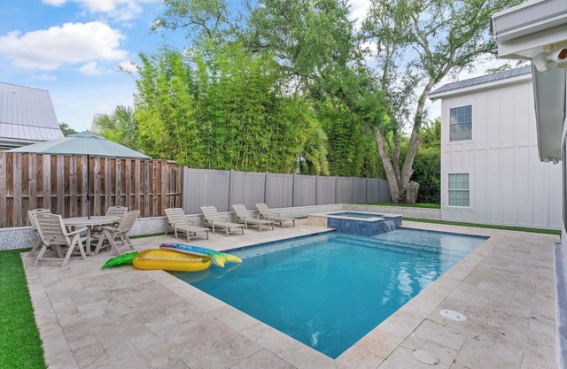 The Blue Door Cottage sleeps 8 and makes for a perfect beach getaway