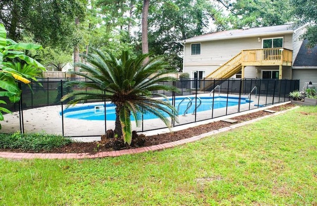 The Landing Spot: Pool + Ping-Pong + Mod Style!