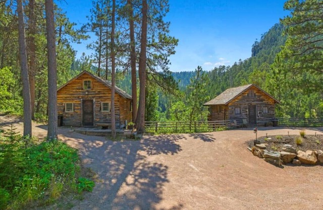 Rimrock Lodge: Spruce Cabin