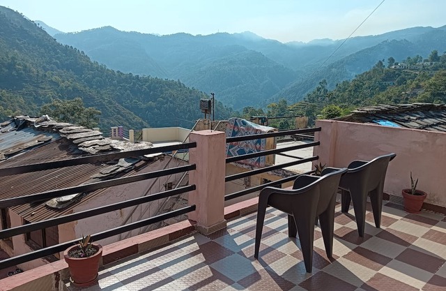 Enchanting 1-bedroom house in Kandali