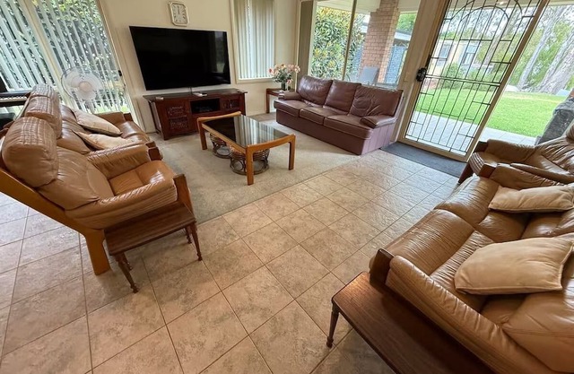 Waterfront 4 Bedroom Home with Rumpus Room