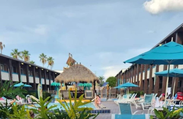 Charming 2-bedroom 2-bath resort in lovely Cocoa Beach!