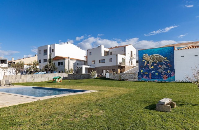 Villa Aqua Madalena | Pool, Beach & Close to Porto