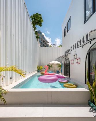 Lux 6BR Getaway - Condado Pool BBQ Generator Beach 9min Walk