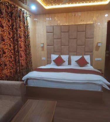 City plaza resort