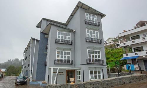 W-ONE HOTELS WINDSOR