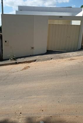 Casa em governador valadares