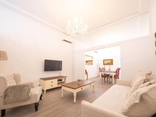 Hosted by Wendy with garden