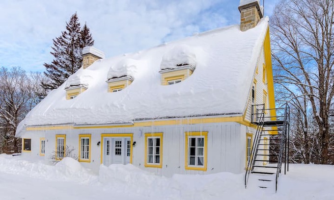 Saint-Gabriel-de-Valcartier Villa | LOVELY HOUSE OF THE VALLÉE JEUNESSE IN THE VILLA ST-LEON RESIDENCE
