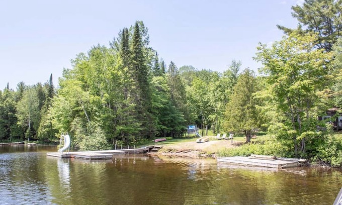 Huntsville Cabin | Still Bay Cottages - Full Resort for 29 Guests
