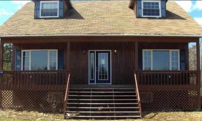 Ingonish Villa | Ocean Vista Cottage