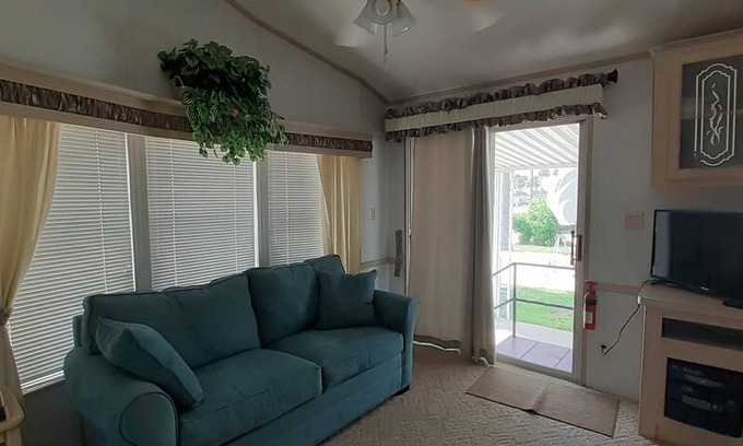 Mission House | Time to Relax in Mission, Texas