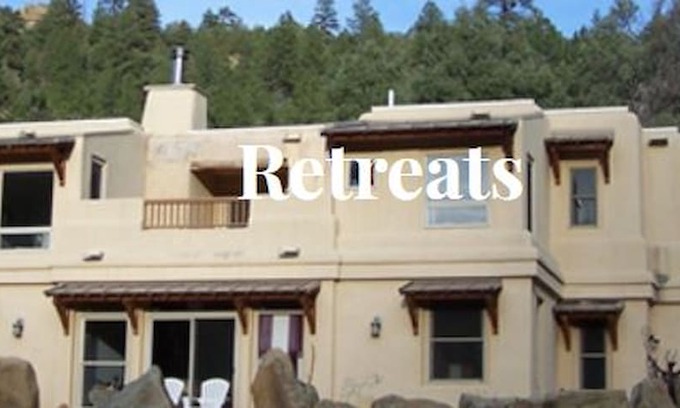 Pagosa Springs Villa | Stone Rabbit Sanctuary 2nd Floor Suite