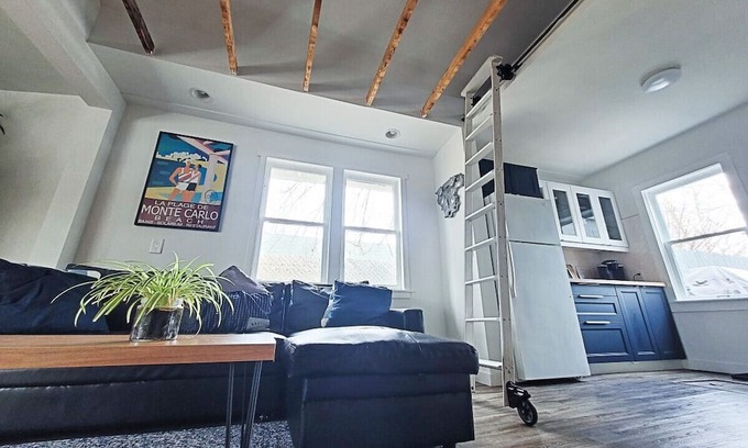 Sylvan Lake Cottage | Steps to Sylvan Lake - The Lazy Lake Loft