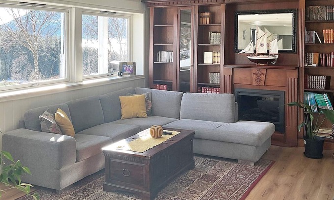 Averoy Apartment | 6 person holiday home in AVERØY