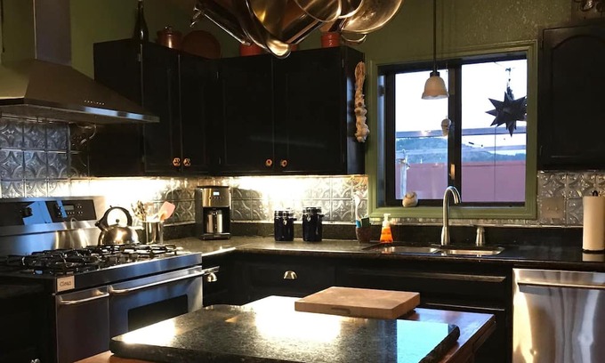 Flagstaff House | The Country House: Your home away from home