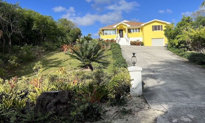 North Palmetto Point Villa | Welcome to Paradise!