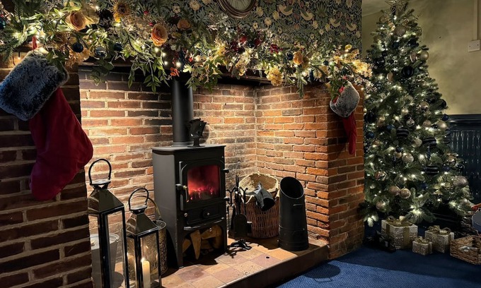 Messing Hotel | OYO The Kings Arms Broad Green Hotel