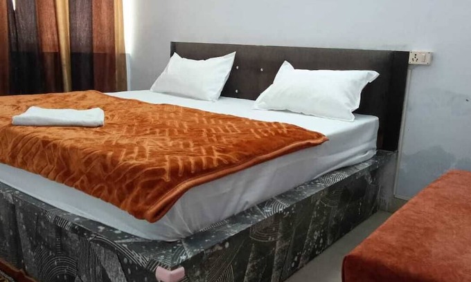 Gwalior Hotel | Hotel Trishla Inn Lodging & Boarding
