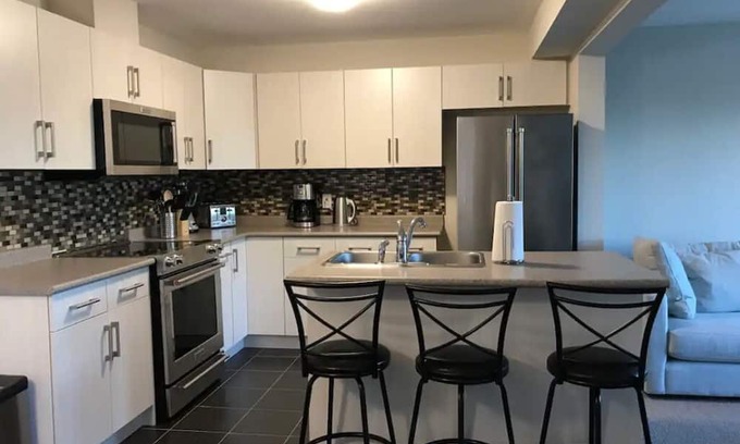 Niagara Falls House | Beautiful Niagara Home Close to the Falls