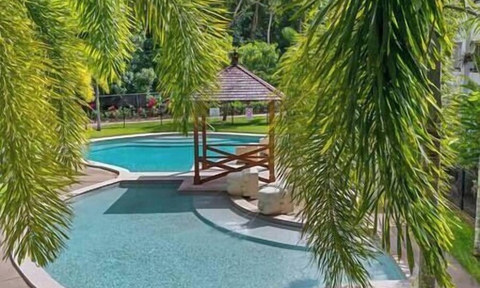 Clifton Beach Apartment | 3BR Clifton Beach Resort Escape - Pools/Gym/Beach