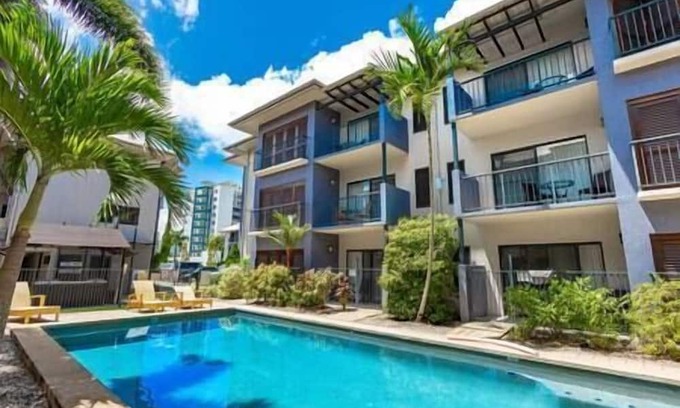 Cairns Apartment | Cairns City Oasis King Bed Studio; Pool & BBQ