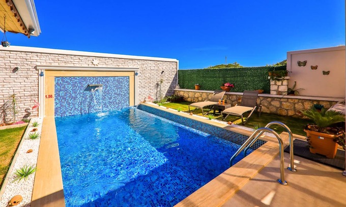 Kas Villa | Villa w Pool and Garden 10 min to Beach in Kas