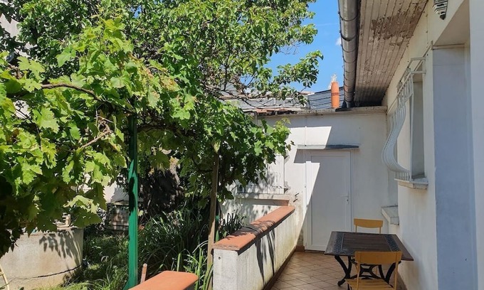 Sept Deniers Apartment | Quiet apartment close to the center