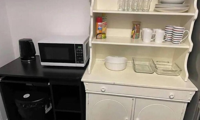 Dundalk House | Cozy self contained basement apartment in Dundalk Ontario.