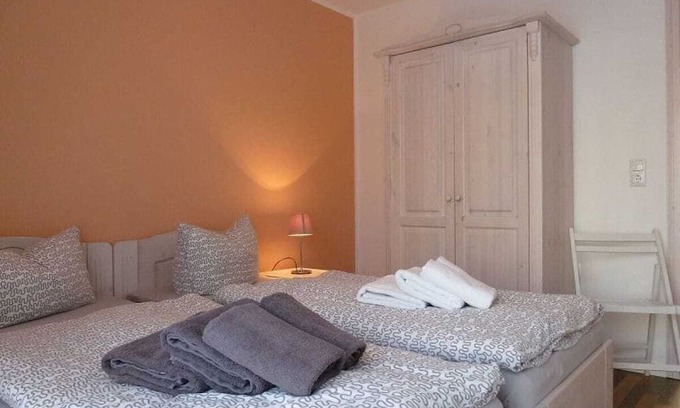 Graal Mueritz Boat Rental | Strandpark 10.1 Comfortable holiday residence