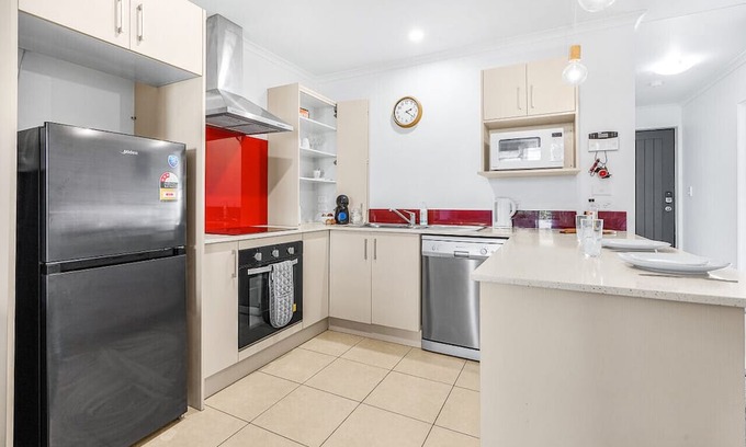Hamilton House | Park view, Proximity, Value