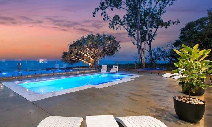 Traviston Apartment | Octopus on Dudley