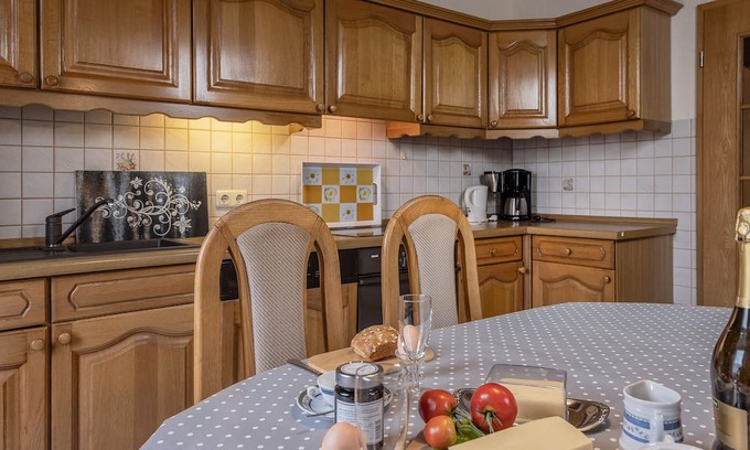 Horum House | Eine Unterkunft für Individualisten! Machen Sie Urlaub im Ferienhaus Bahnhof Ca