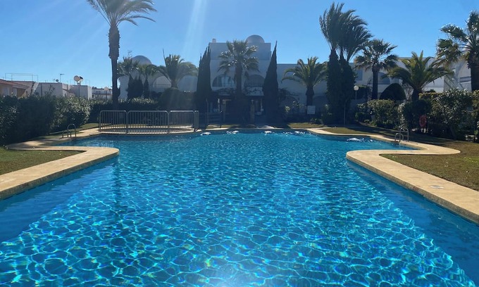 Garrucha House | Apartamento en Vera Playa, a 2 Minutos a pie de la Playa, Ideal Familias