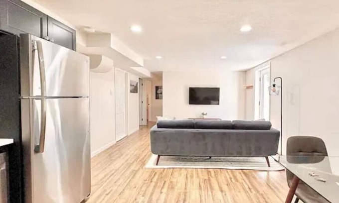 Alta Vista Area Apartment | Modern 2BR Near Denver & Golden