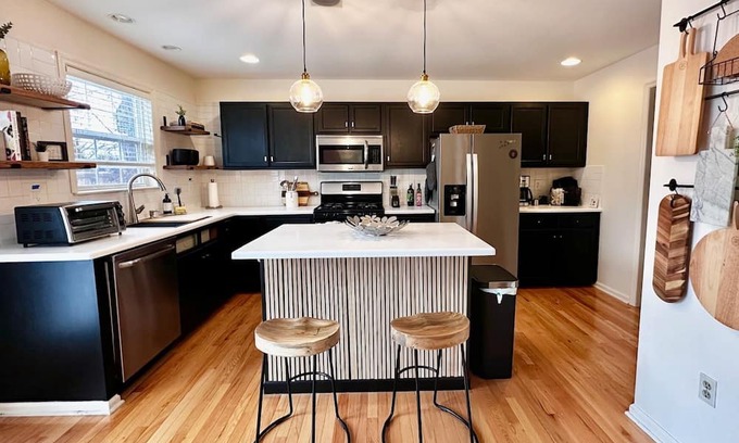Ocean Grove House | Modern beach home in Ocean Grove - walkable to beach, Asbury, train station!
