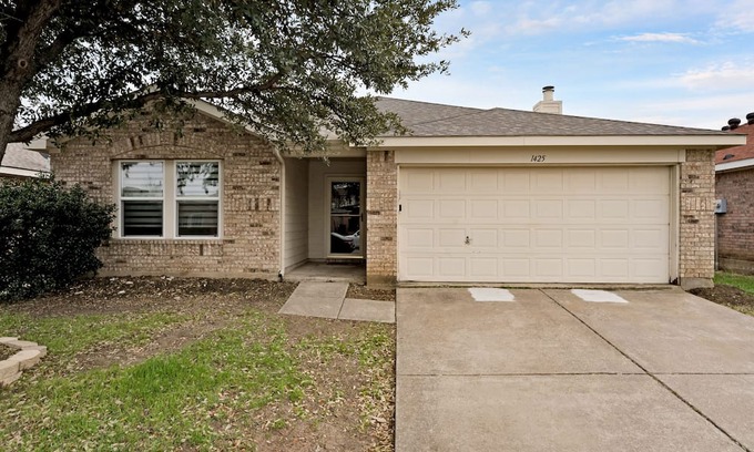 Little Elm House | 4 bd in Little Elm- updated