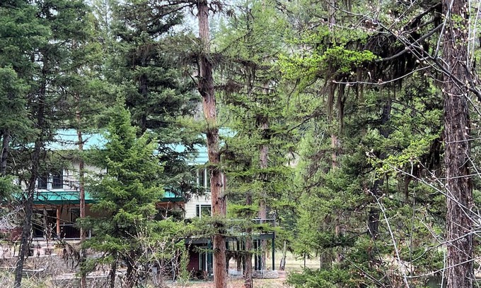 Greenough House | ClearwaterRiver getaway