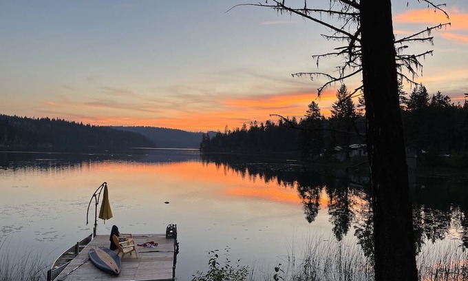 Eagle Creek Cottage | 4 season timberframe lake house in the pristine Caribou