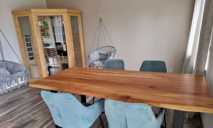 Zulpich Apartment | Ferienwohnung/app. für 6 Gäste mit 90m² in Zülpich