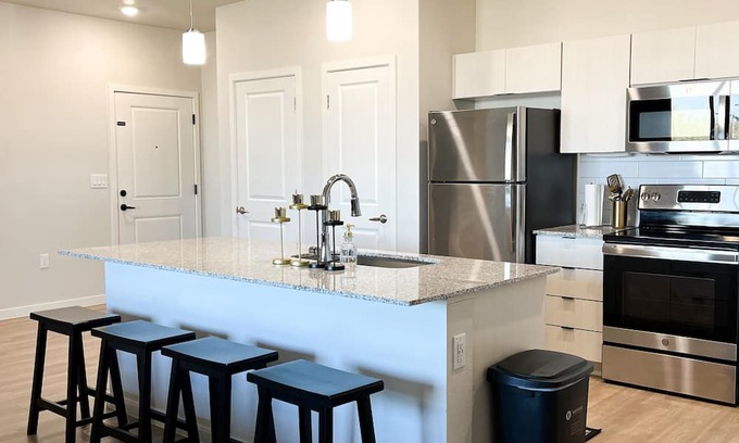 Tuscano Apartment | Cozy Condo