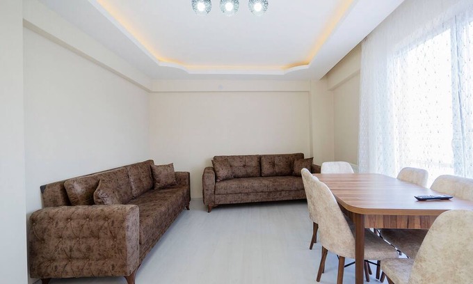 Osmangazi Apartment | Cozy Flat w Nature View Balcony and AC in Bursa