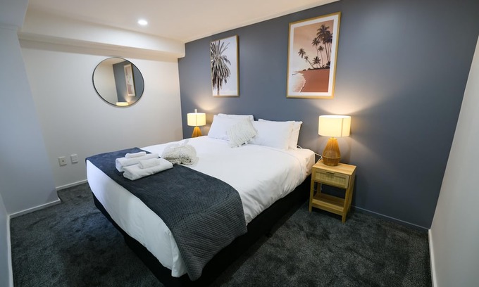 Grafton Apartment | 2br apartment with balcony and free carpark