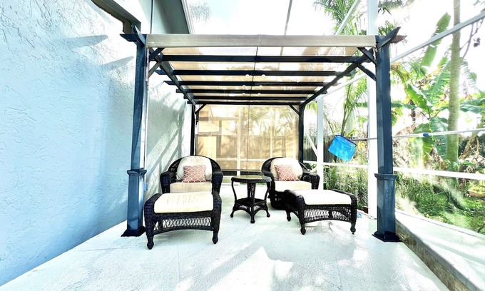 Greenview Shores House | Welli Polo Equestrians Heated Pool Home