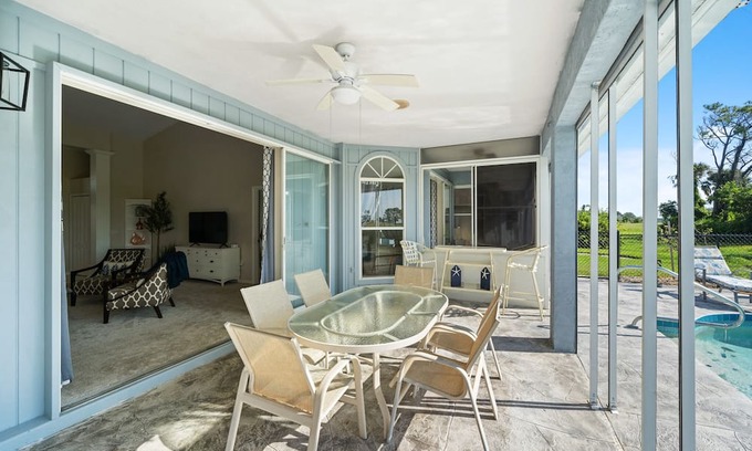 Pebble Beach House | Golfer's Vacation - Turtle's Nest - in Rotonda with Golf course views