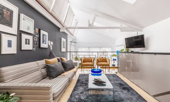 Fitzroy Apartment | The Pinnacle A Supreme Rooftop Retreat