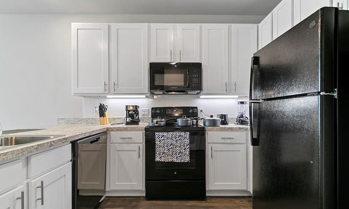 Little Elm Apartment | Tranquil home